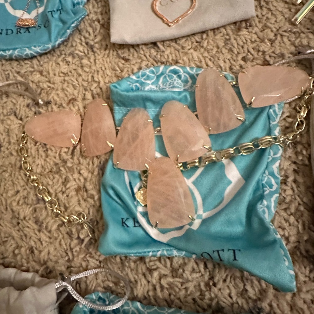 Kendra Scott Rose Quartz Necklace